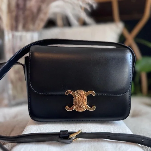 Celine Black Leather Crossbody Bag - Picture 1 of 16